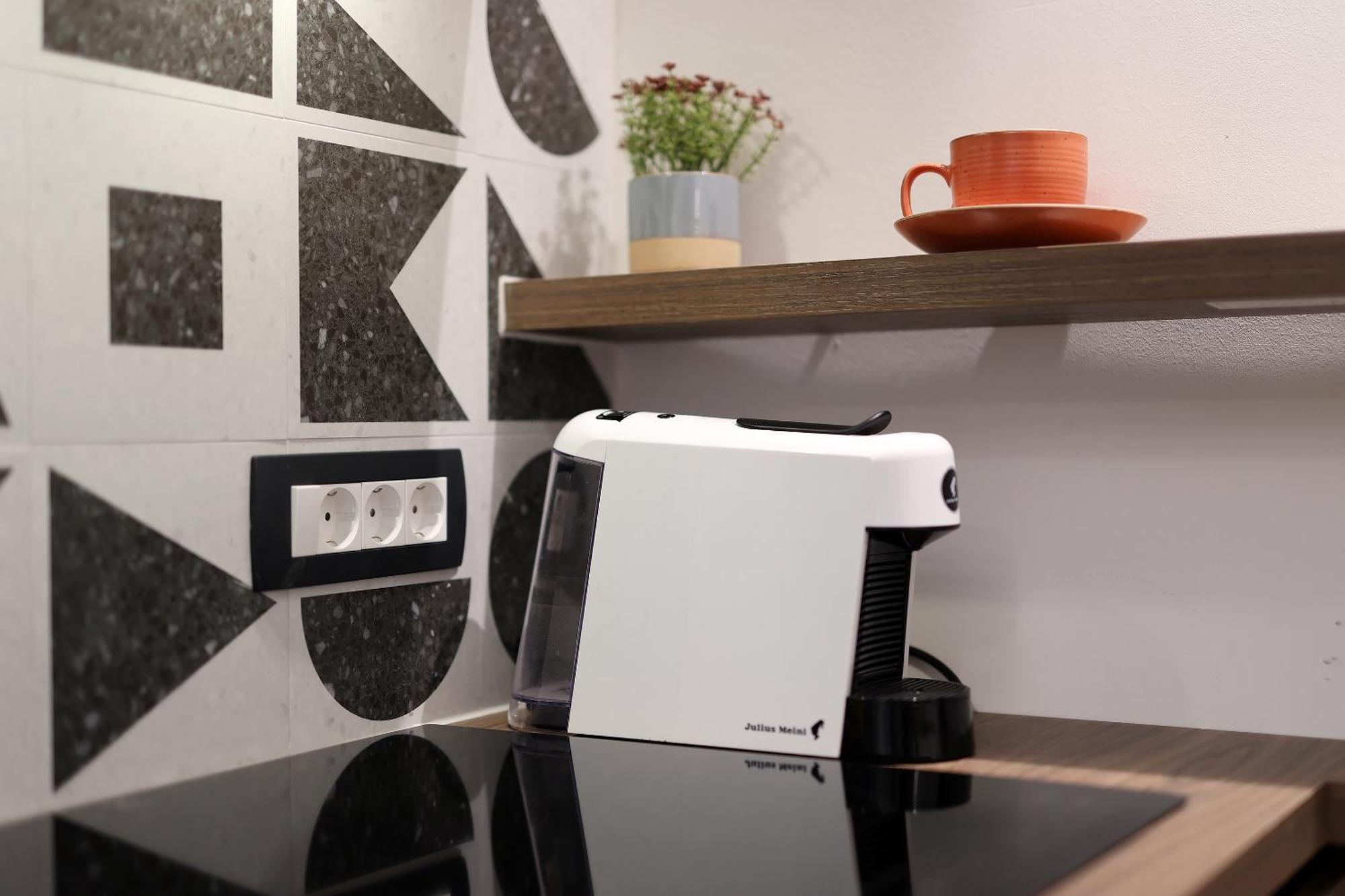 Apartment La Verita 1 St Line With Garden